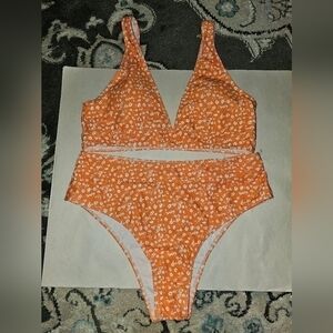 Shein Orange/ White Flowery Triangle Bikini 2Pc Set Large.